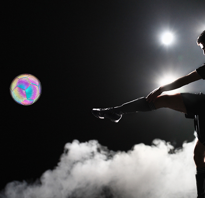 Ballon De Football Réfléchissant Lumineux — Couture Machine | Jour & Nuit