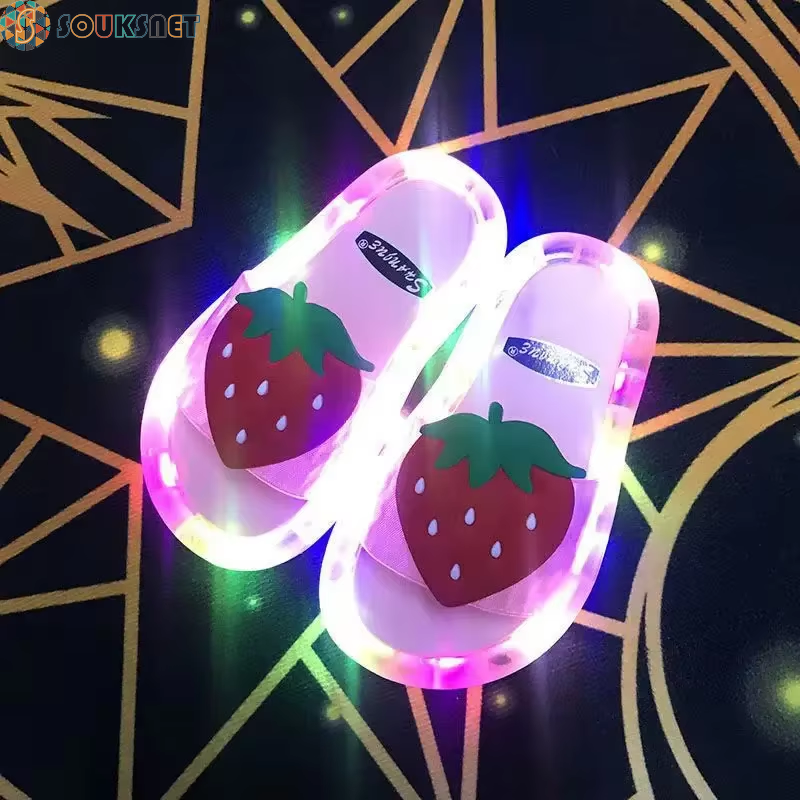Chaussons Licorne Lumineux Enfant — Cristaux Scintillants & Lumières LED | Filles & Garçons